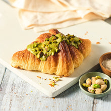 Load image into Gallery viewer, 3 Dessert Croissants
