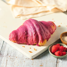 Load image into Gallery viewer, 3 Dessert Croissants
